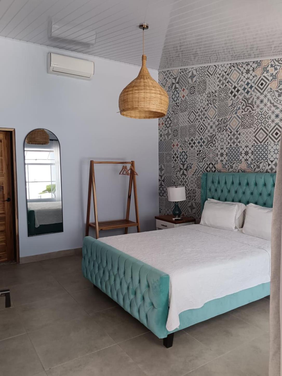 Hotel Mono Azul เกโปส ภายนอก รูปภาพ
