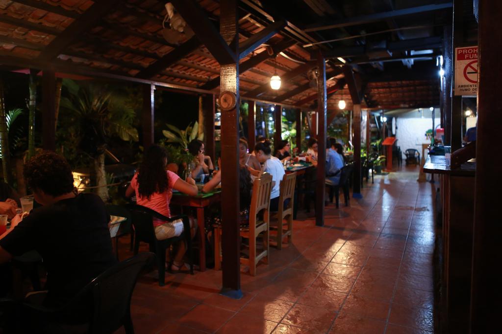 Hotel Mono Azul เกโปส ภายนอก รูปภาพ