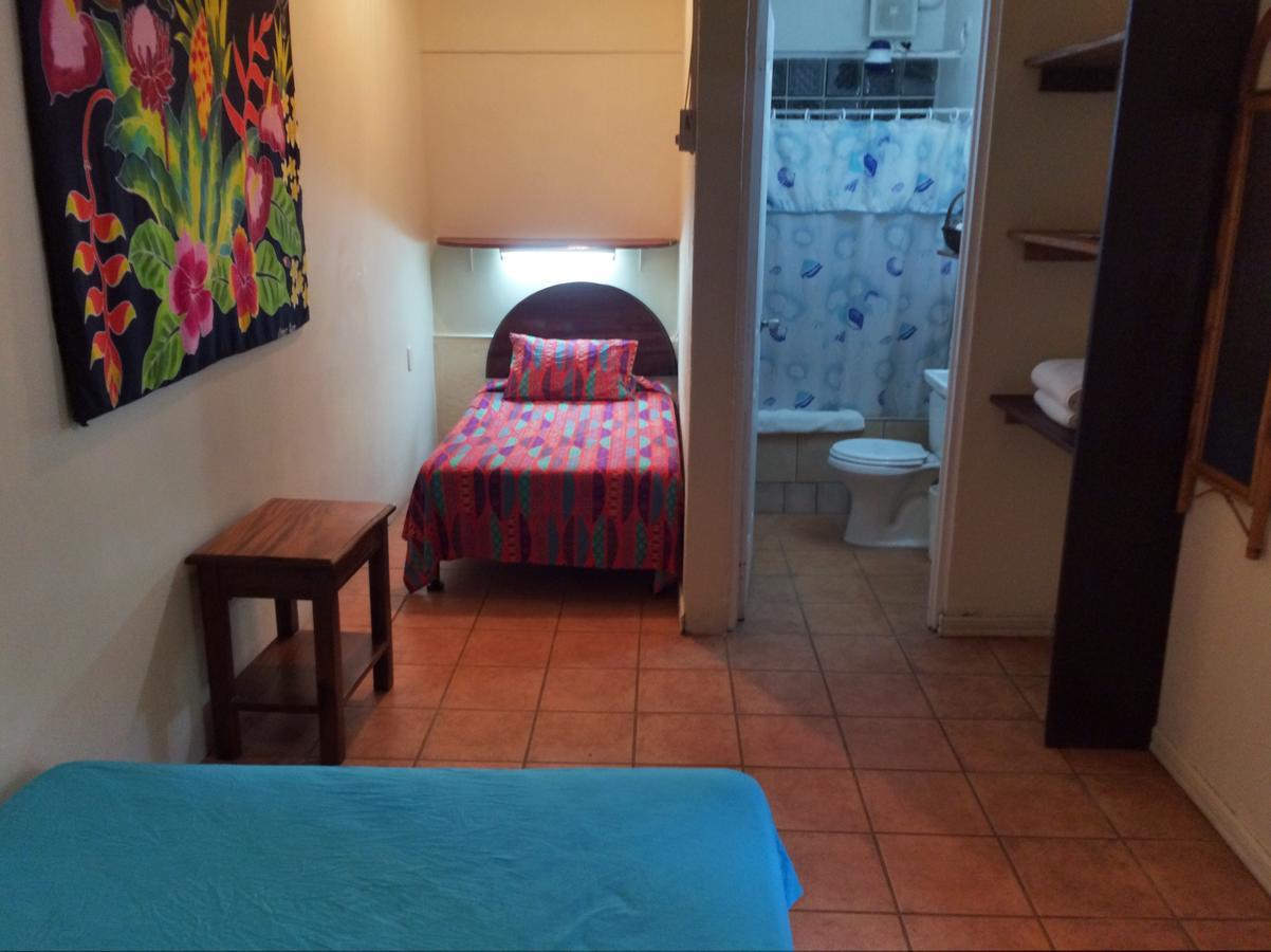 Hotel Mono Azul เกโปส ภายนอก รูปภาพ