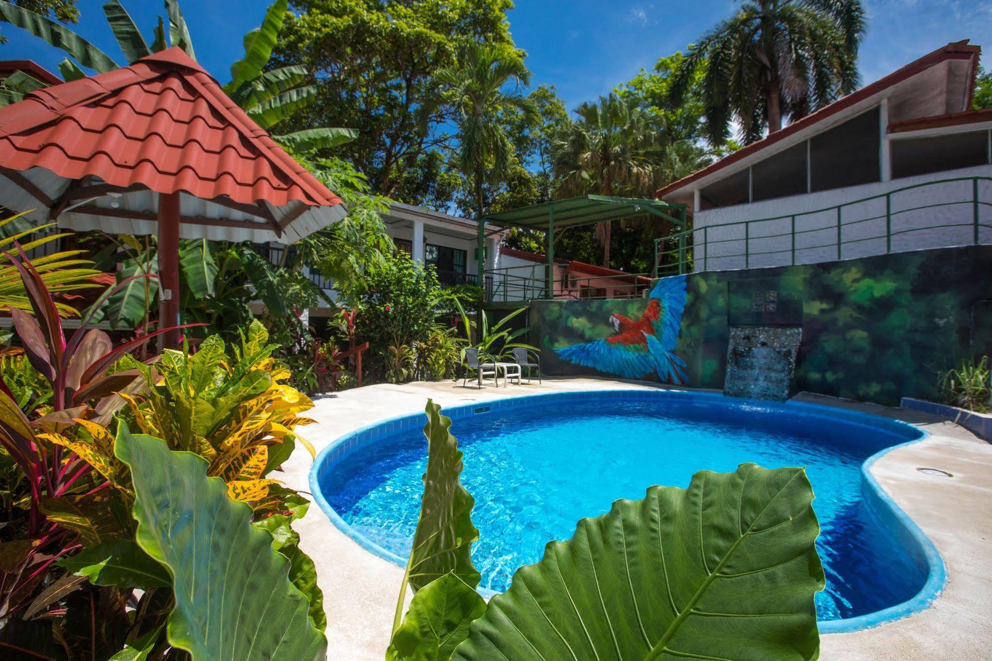 Hotel Mono Azul เกโปส ภายนอก รูปภาพ